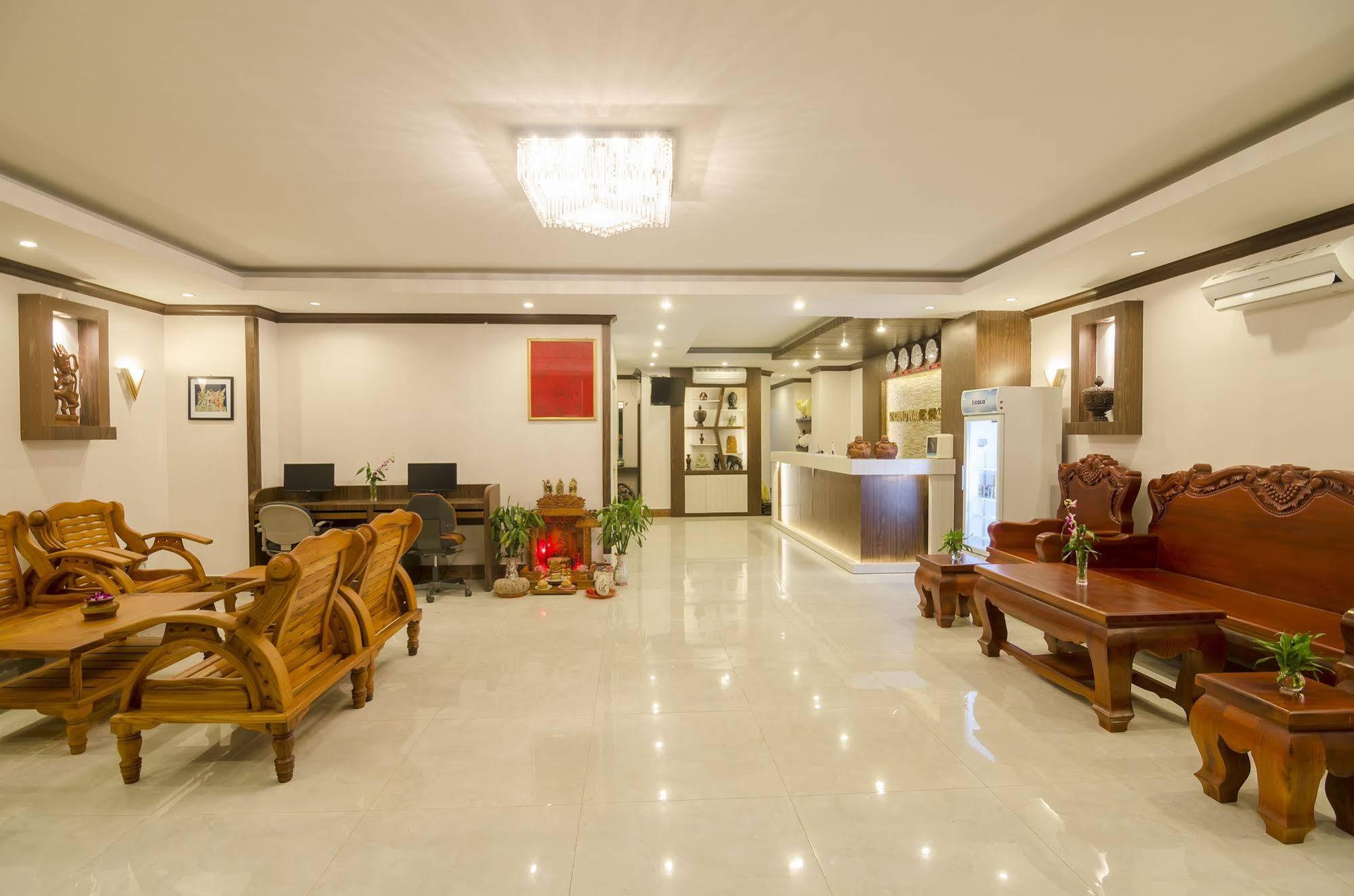 Phuminh Hotel Riverside Phnom Penh Exteriör bild