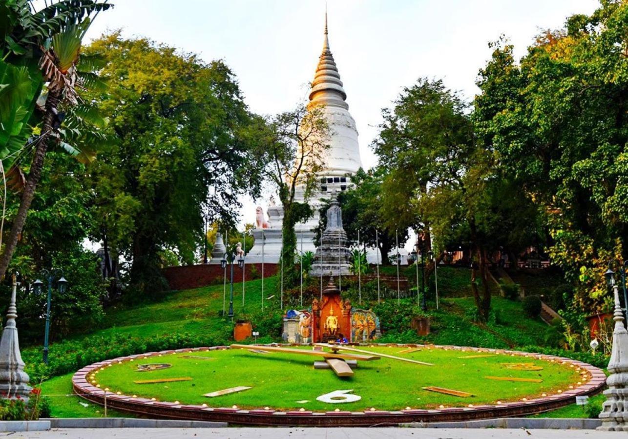 Phuminh Hotel Riverside Phnom Penh Exteriör bild